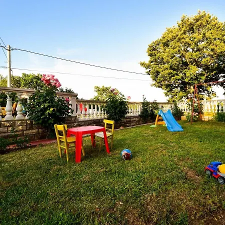 Apartment Spacious First Floor With Private Swimming Pool, Great Covered Terrace